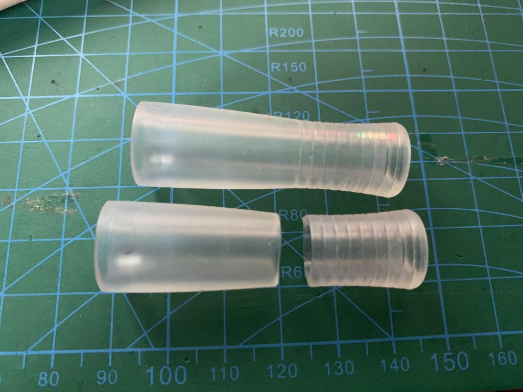 Vega Gel grip separated into smooth and ridged sections.